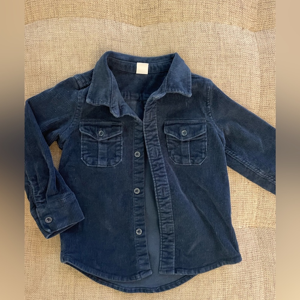 Corduroy over shirt